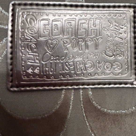 Coach Poppy Signature Gray silver Canvas Leather Trim zipper tote shoulder bag - Picture 3 of 15